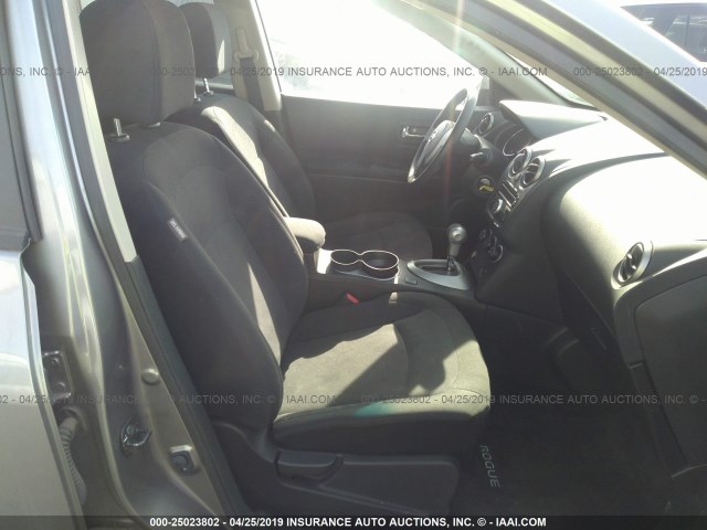JN8AS5MT1FW667346 - 2015 NISSAN ROGUE SELECT S GRAY photo 5