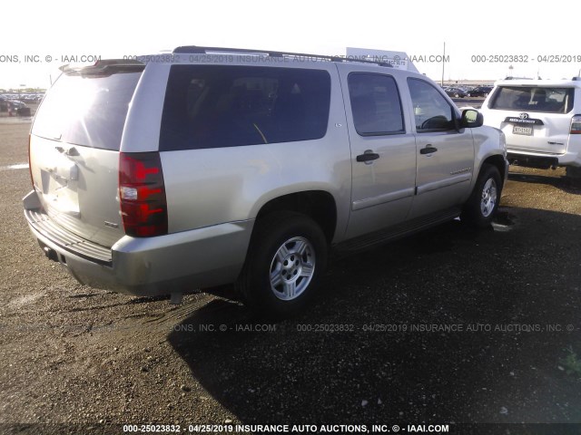 3GNFC16088G173102 - 2008 CHEVROLET SUBURBAN C1500  LS SILVER photo 4