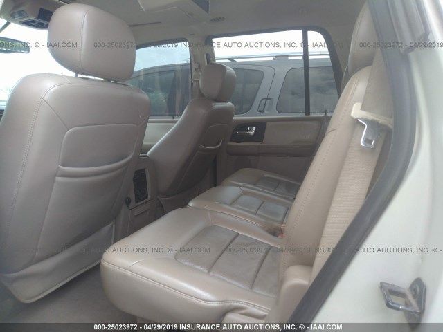 1FMFU20535LA67828 - 2005 FORD EXPEDITION LIMITED CREAM photo 8