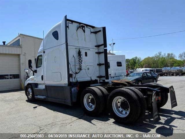 3AKJGLDR1DSBR4875 - 2013 FREIGHTLINER CASCADIA 125  Unknown photo 3