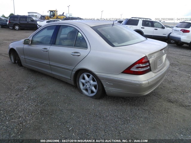 WDBRF61J02F285149 - 2002 MERCEDES-BENZ C 240 GOLD photo 3