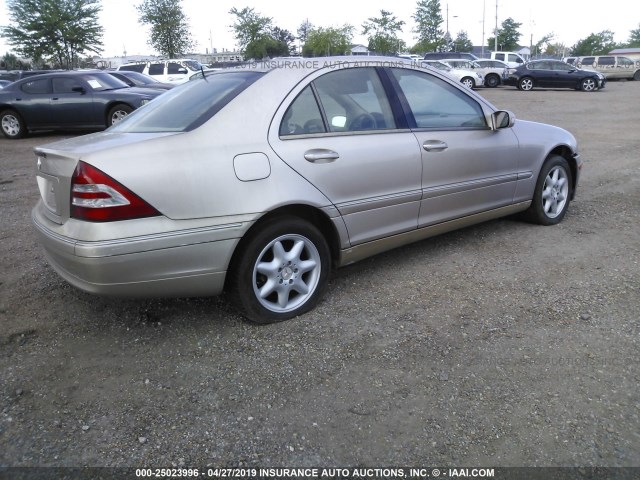 WDBRF61J02F285149 - 2002 MERCEDES-BENZ C 240 GOLD photo 4