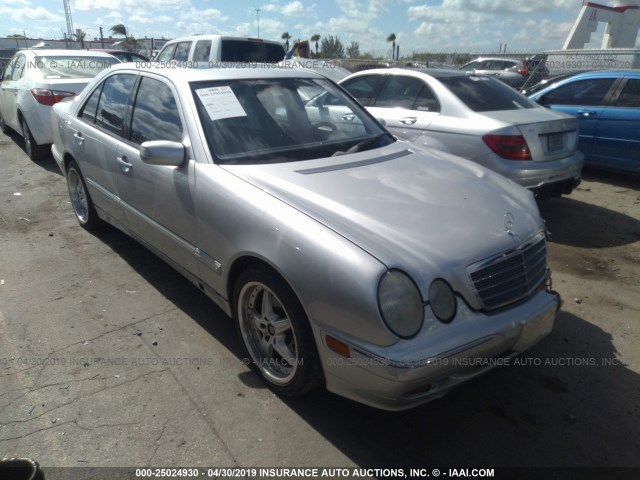 WDBJF65JX2B416912 - 2002 MERCEDES-BENZ E 320 SILVER photo 1