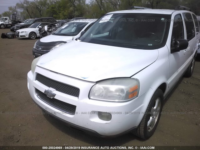 1GNDV33148D100395 - 2008 CHEVROLET UPLANDER LT WHITE photo 6