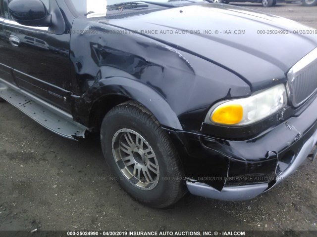 5LMFU28A71LJ06056 - 2001 LINCOLN NAVIGATOR 黑色 照片 6
