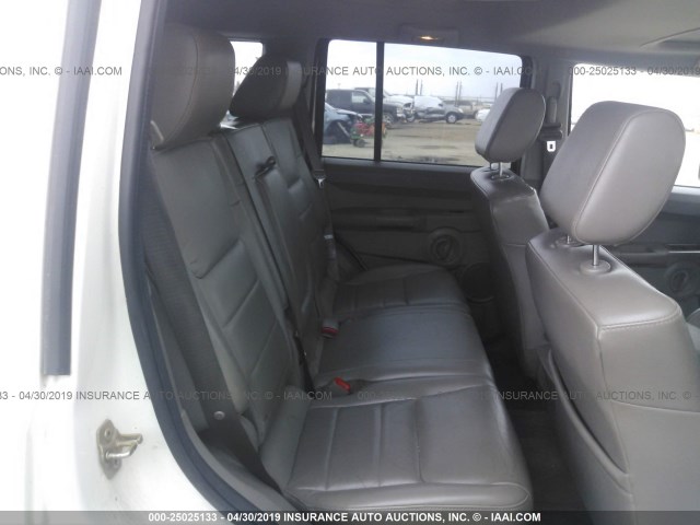 1J8HG48N47C567660 - 2007 JEEP COMMANDER 白色 照片 8