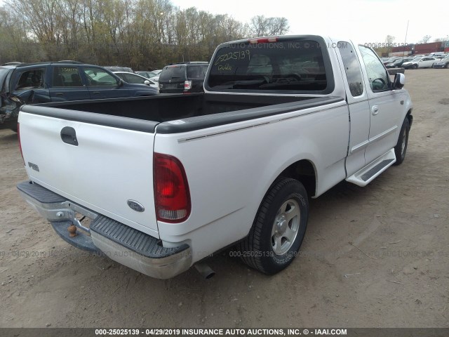 1FTZX1722XKB62923 - 1999 FORD F150 WHITE photo 4
