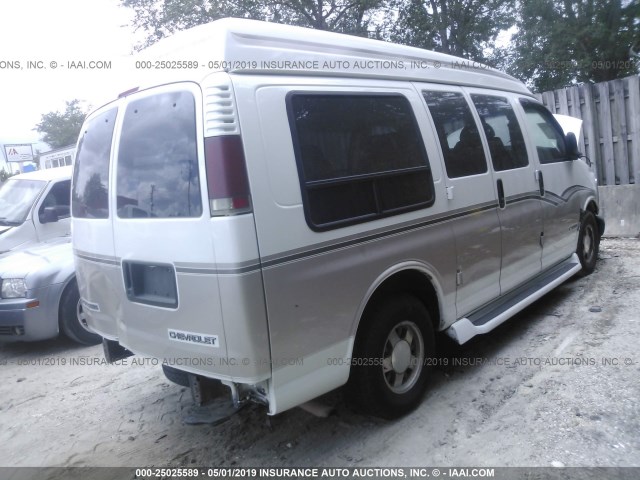 1GBFG15R0X1096112 - 1999 CHEVROLET EXPRESS G1500  WHITE photo 4