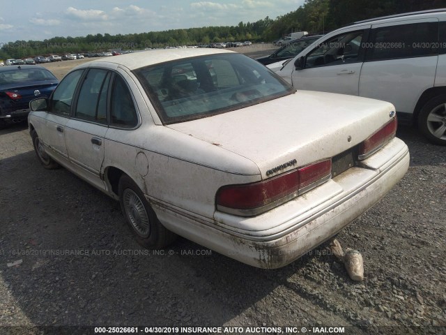 2FALP73W8TX144974 - 1996 FORD CROWN VICTORIA  WHITE photo 3