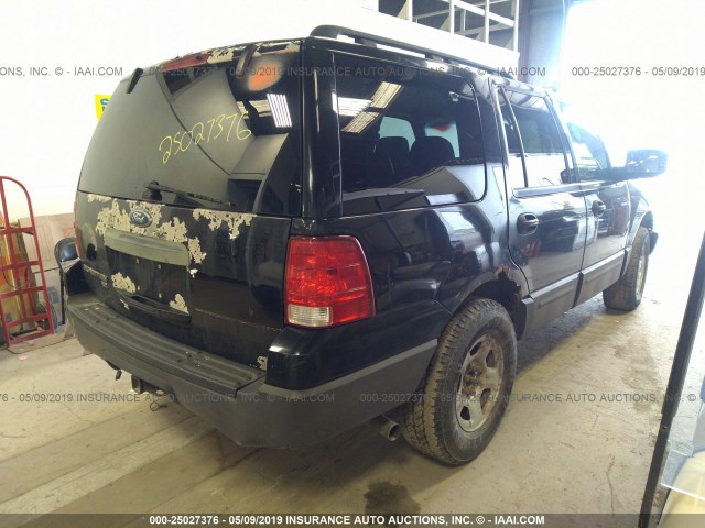 1FMPU16515LA78610 - 2005 FORD EXPEDITION XLT BLACK photo 4