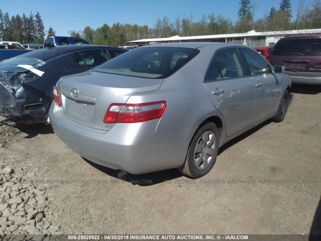 4T1BE46K87U502618 - 2007 TOYOTA CAMRY NEW GENERAT CE/LE/XLE/SE SILVER photo 4