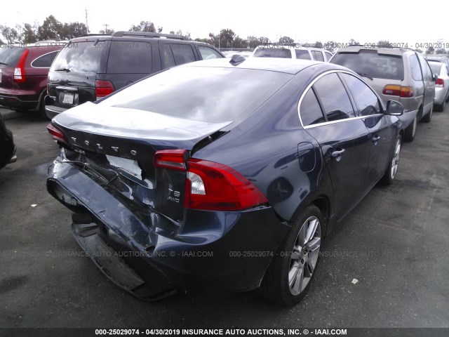 YV1902FH4B2012959 - 2011 VOLVO S60 T6 BLUE photo 4