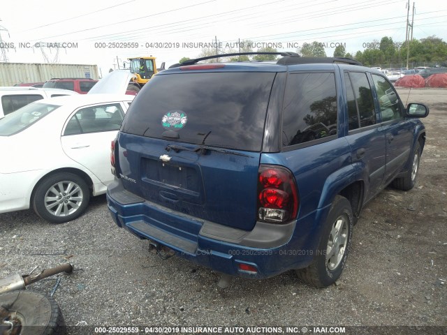 1GNDT13S952150994 - 2005 CHEVROLET TRAILBLAZER LS/LT BLUE photo 4