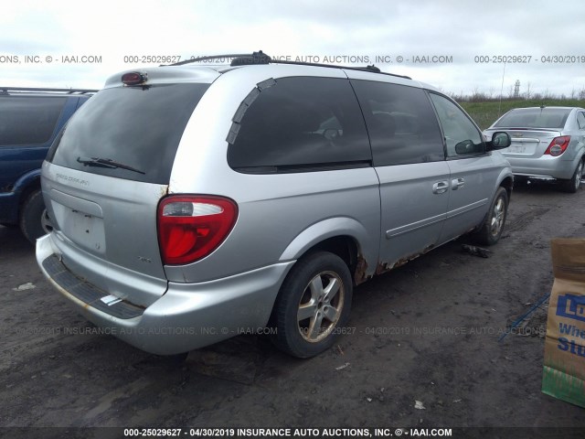 2D4GP44L75R565755 - 2005 DODGE GRAND CARAVAN SXT SILVER photo 4