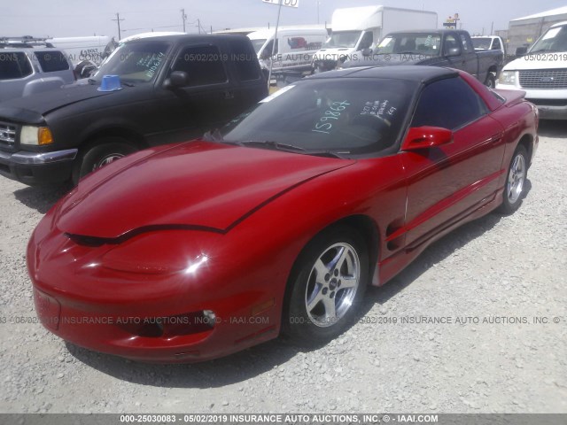 2G2FS22K622159867 - 2002 PONTIAC FIREBIRD RED photo 2