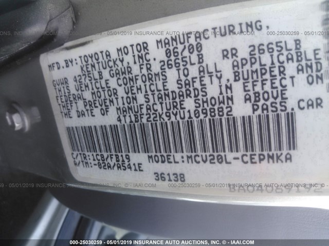 4T1BF22K9YU109882 - 2000 TOYOTA CAMRY LE/XLE SILVER photo 9