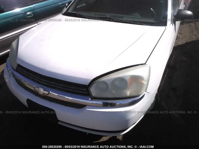 1G1ZT52824F101714 - 2004 CHEVROLET MALIBU LS WHITE photo 6