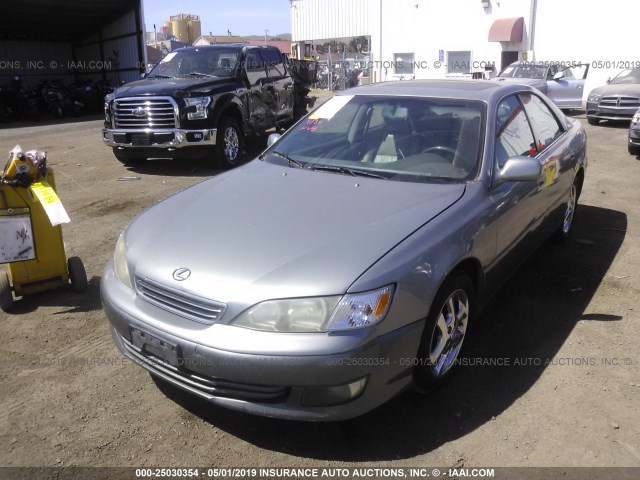 JT8BF28G3Y5076748 - 2000 LEXUS ES 300 BEIGE photo 2