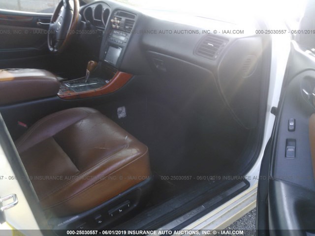 JT8BD69S430188884 - 2003 LEXUS GS 300 GRAY photo 5