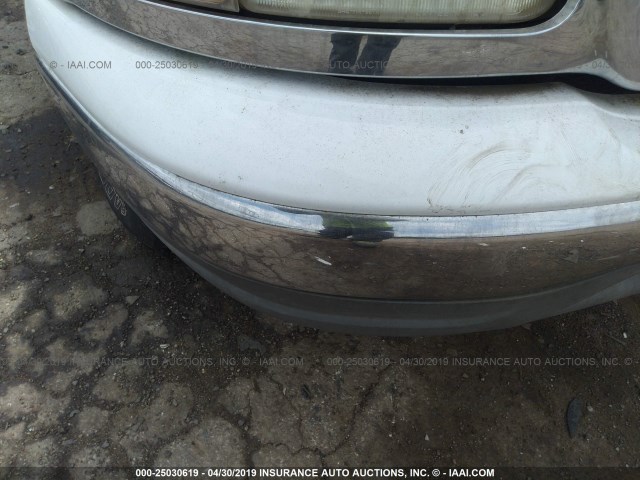 1FMRU1864XLA19665 - 1999 FORD EXPEDITION 白色 照片 6