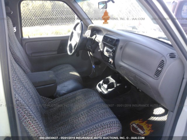 1FTCR10UXVUB30086 - 1997 FORD RANGER WHITE photo 5