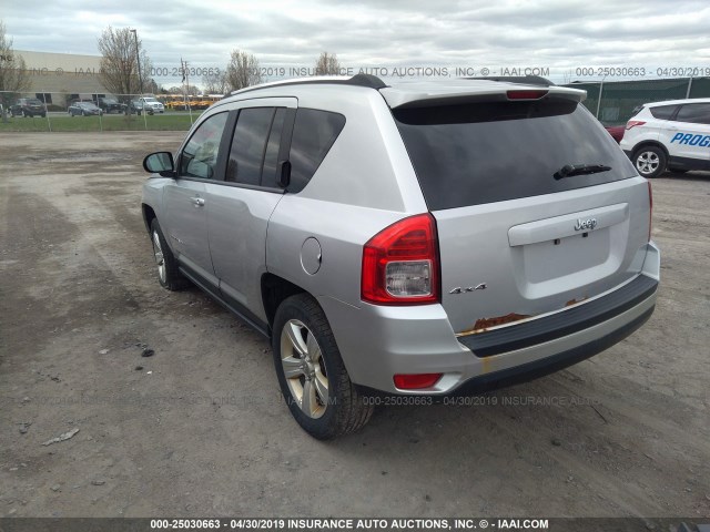 1J4NF1FB8BD302788 - 2011 JEEP COMPASS SPORT SILVER photo 3