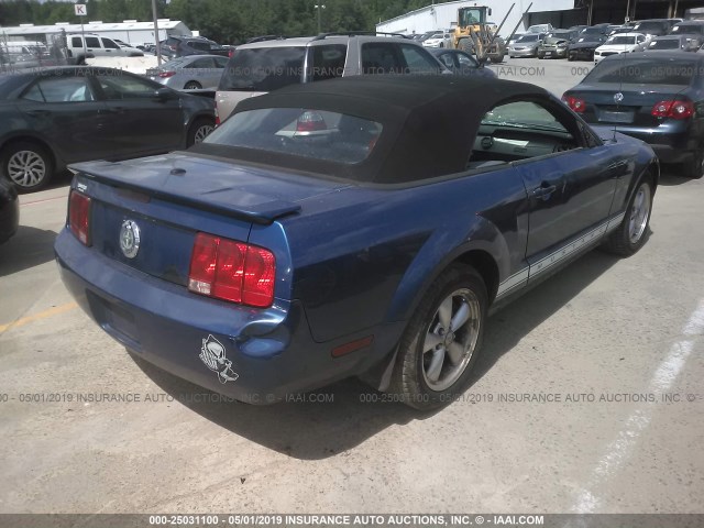 1ZVFT84N075240925 - 2007 FORD MUSTANG BLUE photo 4
