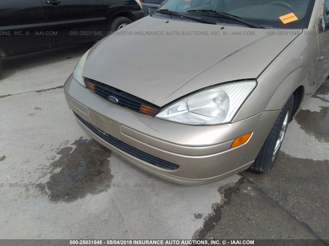 1FAFP34372W273650 - 2002 FORD FOCUS SE/SE COMFORT/SE SPORT BEIGE photo 6