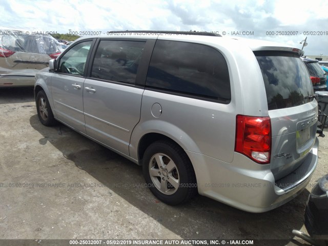 2C4RDGCG0CR193225 - 2012 DODGE GRAND CARAVAN SXT SILVER photo 3