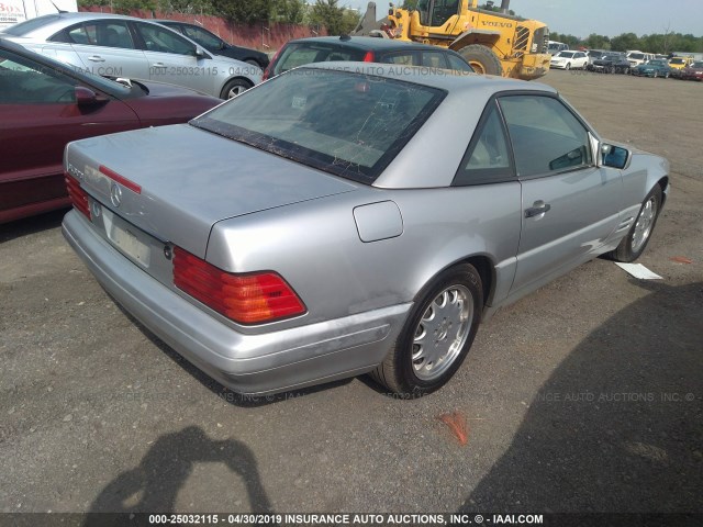 WDBFA67F7WF159154 - 1998 MERCEDES-BENZ SL 500 SILVER photo 4