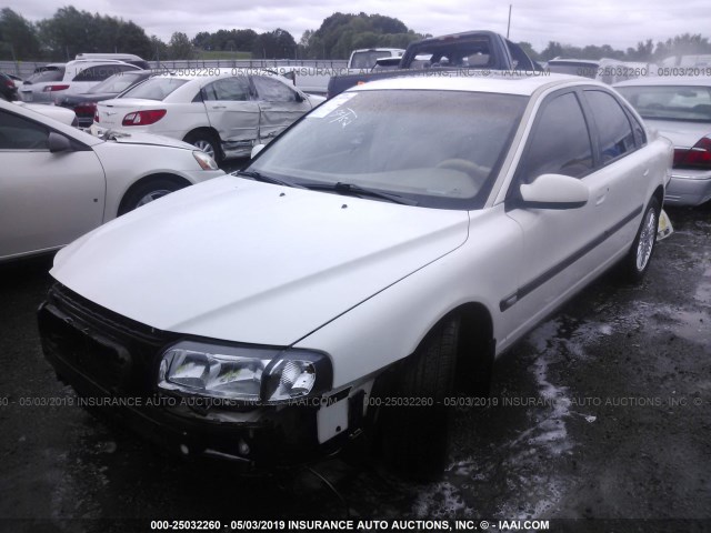 YV1TS94D9Y1138063 - 2000 VOLVO S80 WHITE photo 2