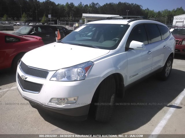 1GNER23D69S129987 - 2009 CHEVROLET TRAVERSE LT WHITE photo 2