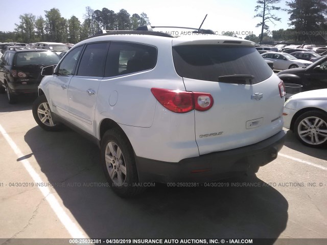 1GNER23D69S129987 - 2009 CHEVROLET TRAVERSE LT WHITE photo 3