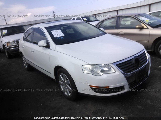 WVWAK73CX6P073700 - 2006 VOLKSWAGEN PASSAT 2.0T/2.0T VALUE WHITE photo 1