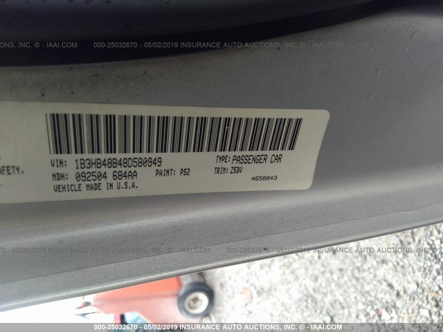 1B3HB48B48D580949 - 2008 DODGE CALIBER SXT SILVER photo 9