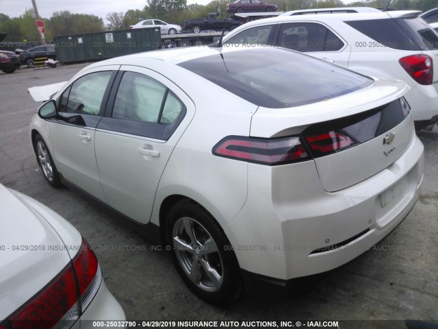 1G1RD6E4XDU128926 - 2013 CHEVROLET VOLT CREAM photo 3