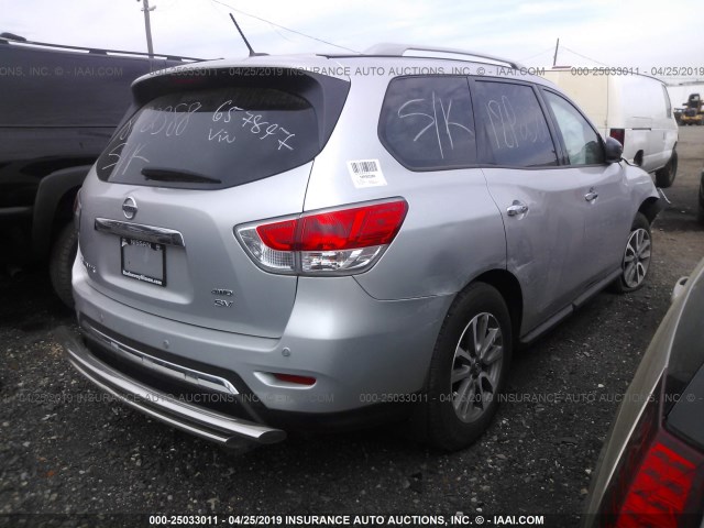 5N1AR2MM9DC657897 - 2013 NISSAN PATHFINDER S/SV/SL/PLATINUM SILVER photo 4