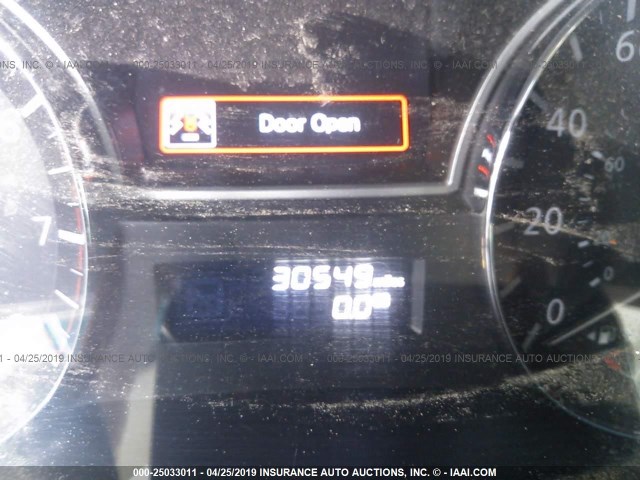 5N1AR2MM9DC657897 - 2013 NISSAN PATHFINDER S/SV/SL/PLATINUM SILVER photo 7