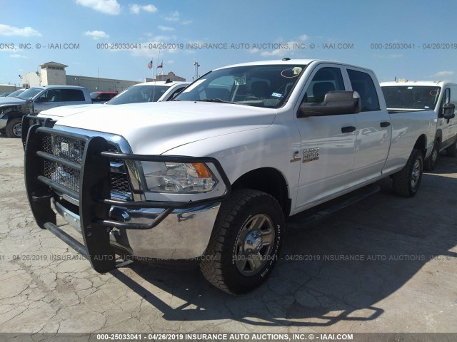 3C6UR5HL1FG505401 - 2015 RAM 2500 ST WHITE photo 2