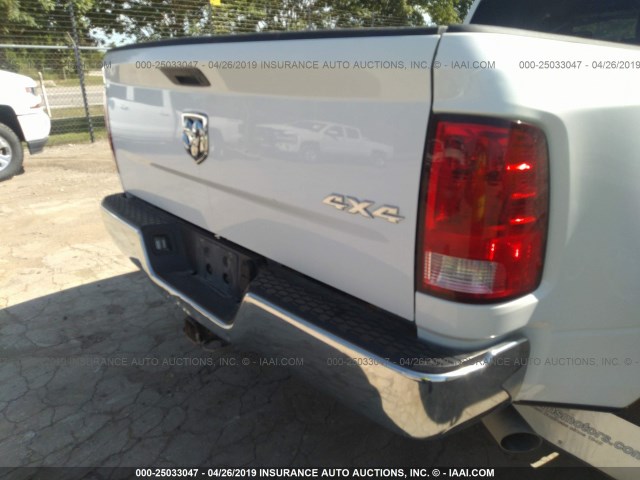 3C63RRGL1FG570186 - 2015 RAM 3500 WHITE photo 6