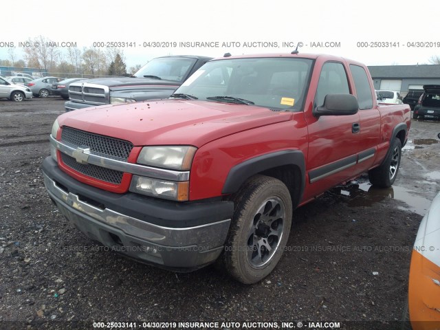 2GCEC19T551368251 - 2005 CHEVROLET SILVERADO C1500 RED photo 2