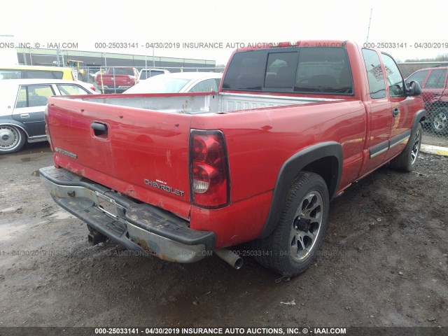 2GCEC19T551368251 - 2005 CHEVROLET SILVERADO C1500 RED photo 4