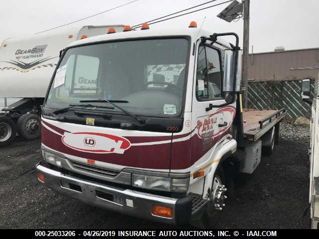 JNALC33H04AK75216 - 2004 NISSAN DIESEL UD2300 Unknown photo 2