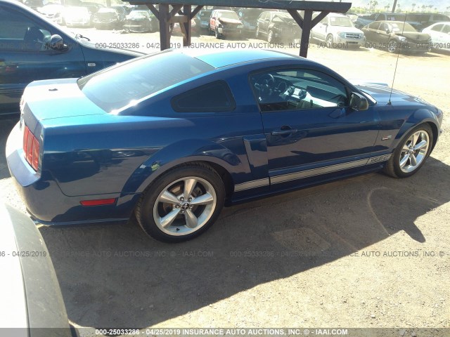 1ZVHT82H485133786 - 2008 FORD MUSTANG GT BLUE photo 4