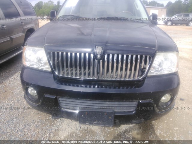 5LMFU28R44LJ29367 - 2004 LINCOLN NAVIGATOR BLACK photo 6