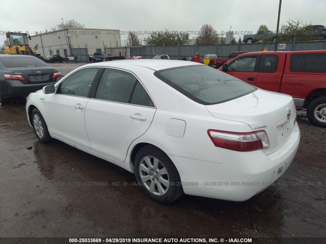 4T1BB46K47U024075 - 2007 TOYOTA CAMRY NEW GENERAT HYBRID WHITE photo 3