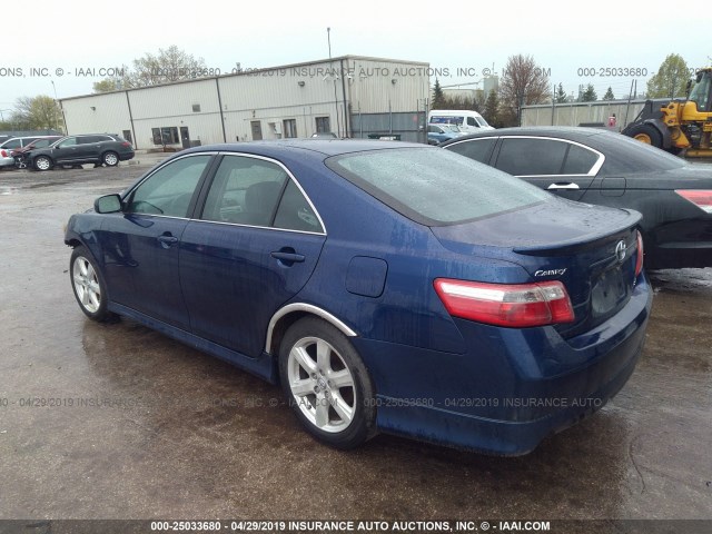 4T1BK46K07U022789 - 2007 TOYOTA CAMRY NEW GENERAT LE/XLE/SE BLUE photo 3