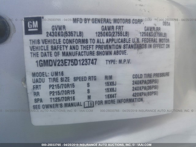 1GMDV23E75D123747 - 2005 PONTIAC MONTANA SILVER photo 9