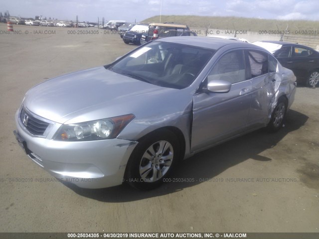 1HGCP2F42AA189522 - 2010 HONDA ACCORD LXP SILVER photo 2