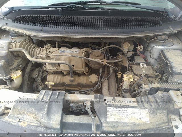 2C4GP44382R706762 - 2002 CHRYSLER TOWN & COUNTRY LX SILVER photo 10